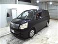 2010 Toyota Noah