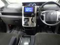2010 Toyota Noah