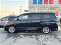 2013 Toyota Vellfire