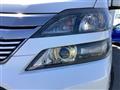 2013 Toyota Vellfire