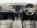 2014 Toyota Crown Hybrid