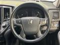 2014 Toyota Crown Hybrid