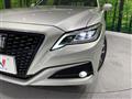 2018 Toyota Crown Hybrid
