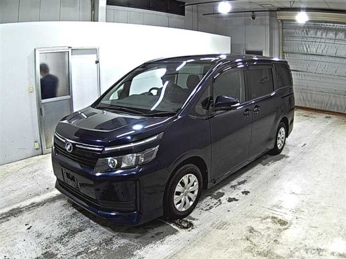 2015 Toyota Voxy