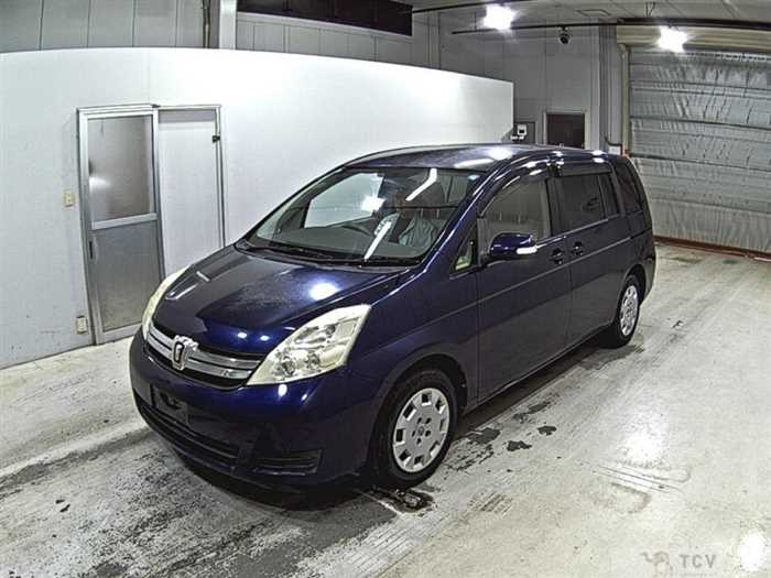 2013 Toyota Isis