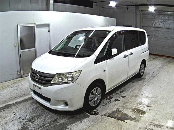 2011 Nissan Serena