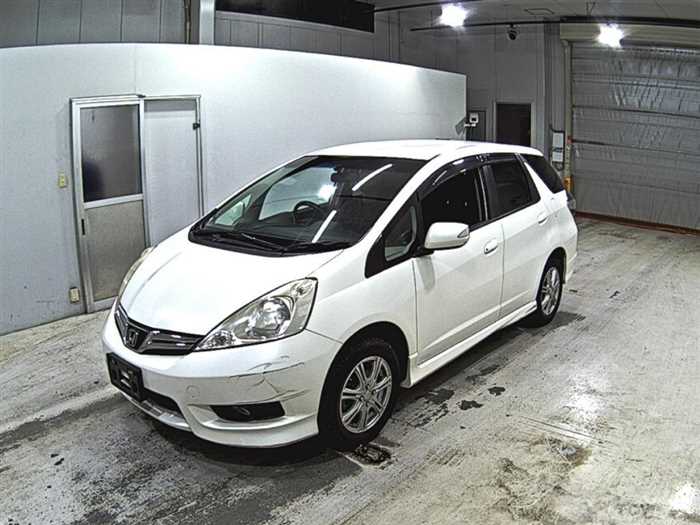 2013 Honda Fit shuttle