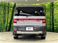 2015 Mitsubishi Delica D5