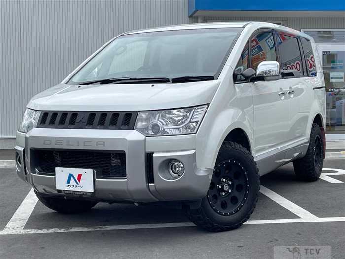 2018 Mitsubishi Delica D5