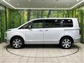 2024 Mitsubishi Delica D5