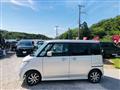 2012 Nissan ROOX