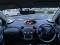 2001 Toyota Vitz