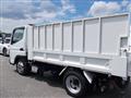 2020 Mitsubishi Canter