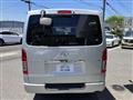 2005 Toyota Hiace Van
