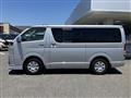 2005 Toyota Hiace Van