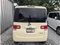 2009 Daihatsu Tanto