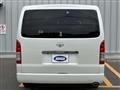 2007 Toyota Hiace Commuter