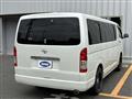 2007 Toyota Hiace Commuter