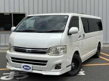 2007 Toyota Hiace Commuter