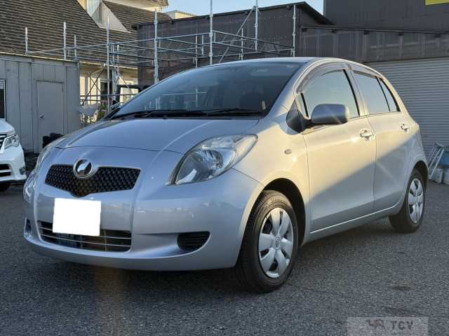 2005 Toyota Vitz