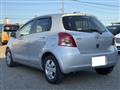 2005 Toyota Vitz