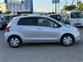 2005 Toyota Vitz