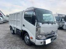 2025 Hino Dutro
