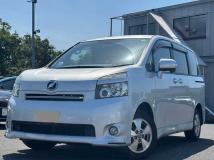 2007 Toyota Voxy