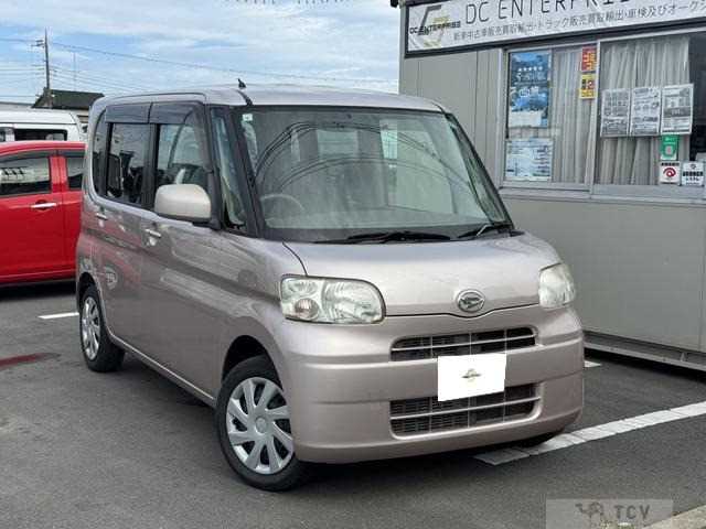 2011 Daihatsu Tanto