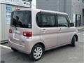 2011 Daihatsu Tanto