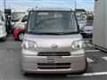 2011 Daihatsu Tanto