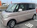 2011 Daihatsu Tanto