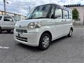 2009 Daihatsu Tanto