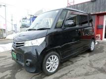 2010 Nissan ROOX