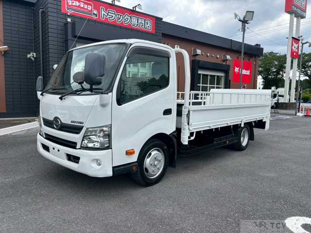2015 Hino Dutro