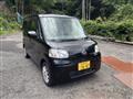 2011 Daihatsu Tanto