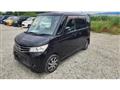 2011 Nissan ROOX