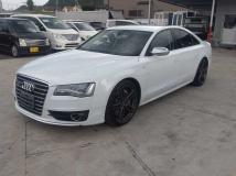 2013 Audi S8