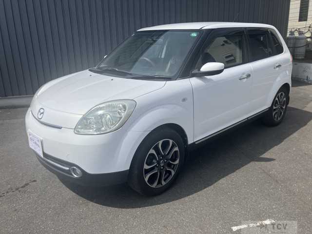2007 Mazda Verisa