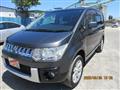 2013 Mitsubishi Delica D5