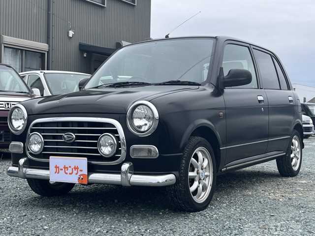 2002 Daihatsu Miragino