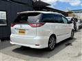2016 Toyota Estima