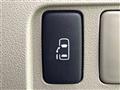 2011 Daihatsu Tanto