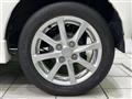 2011 Daihatsu Tanto