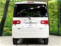 2012 Daihatsu Tanto