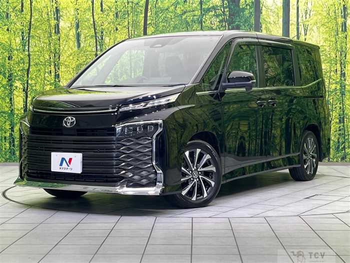 2022 Toyota Voxy