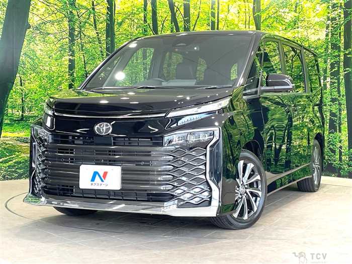 2025 Toyota Voxy