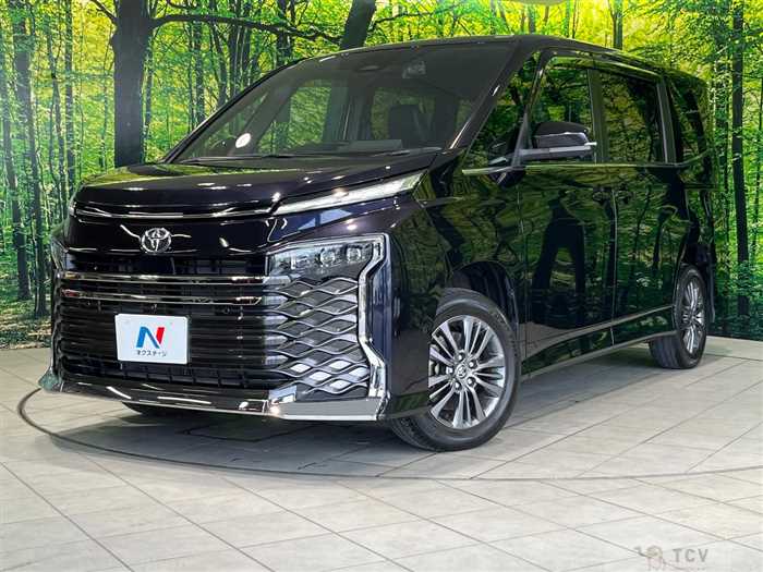 2022 Toyota Voxy
