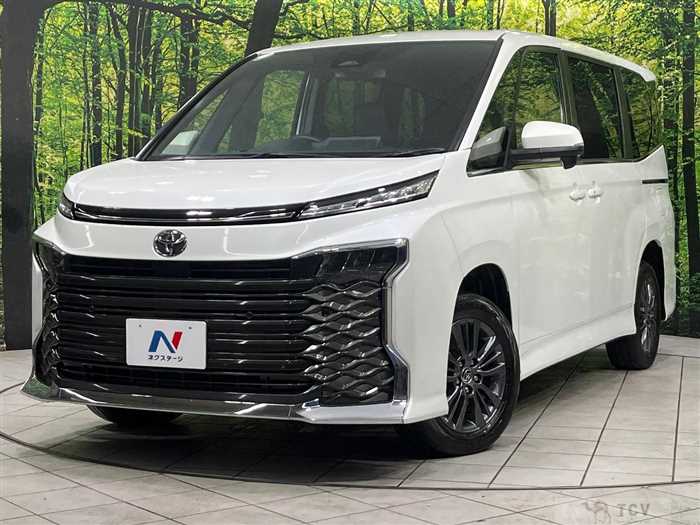 2025 Toyota Voxy