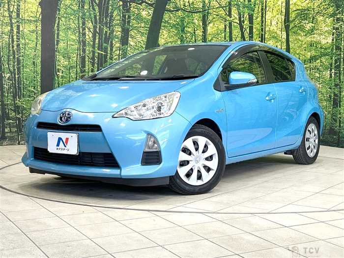 2013 Toyota AQUA